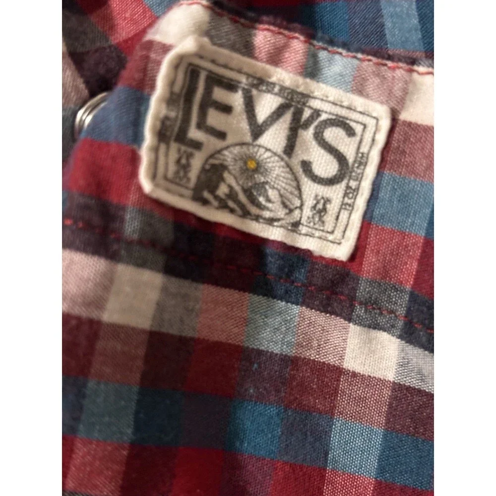 Levi's Men's Plaid Red Blue White‎ Flannel Long Sleeve Button-Up Shirt Size L
